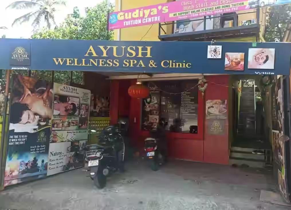 ayush wellness vyttila ernakulam body massage centres 5c81h9v6v1