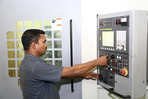worker 860910 340 plant